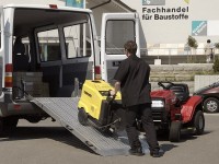 Vorschau: Für Reinigungsfirmen und Bäckereien eignen sich die Rampen perfekt um Wagen oder andere Gerätschaften sicher zu verladen. Vorschau: Für Reinigungsfirmen und Bäckereien eignen sich die Rampen perfekt um Wagen oder andere Gerätschaften sicher zu verladen.