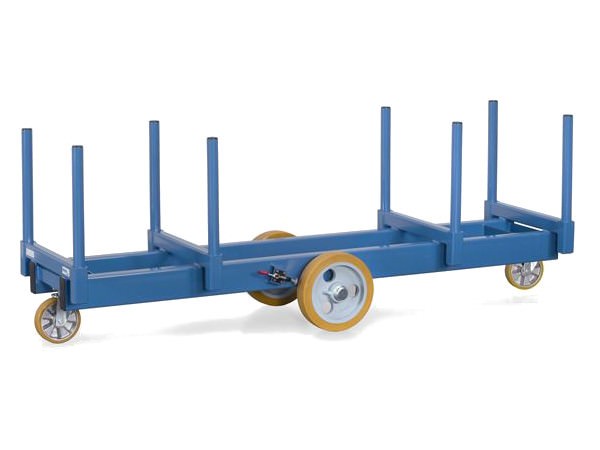 Der praktische Langmaterialwagen kann sehr schwere Lasten bis 3000 kg tragen.