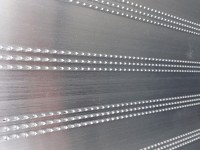 Vorschau: Für den maximalen Halt sorgt die profilierte Oberfläche - auf Wunsch können Sie die Rampe auch mit einer Korundbeschichtung bestellen. Vorschau: Für den maximalen Halt sorgt die profilierte Oberfläche - auf Wunsch können Sie die Rampe auch mit einer Korundbeschichtung bestellen.