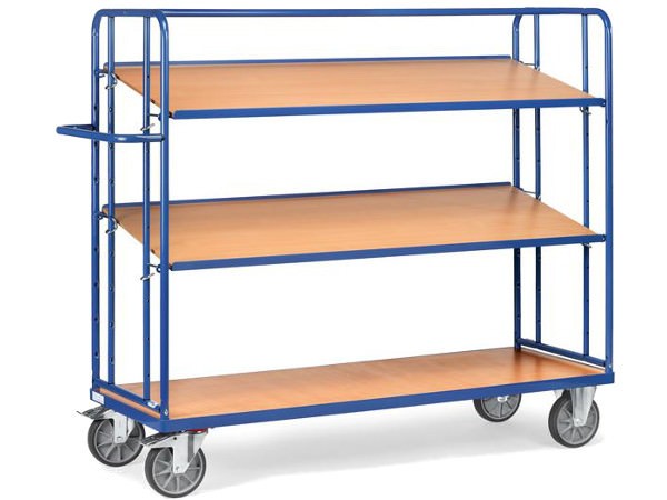 Dieser Etagenwagen besitzt 1 festen und 2 lose Etagen. Die mittlere und obere Etage kann jeweils bis zu 80 kg tragen.