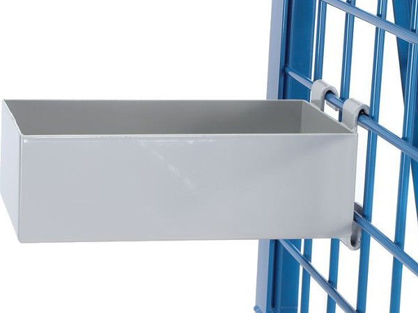 Der kompakte Materialkasten kann bis zu 25 kg tragen.