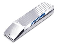 Vorschau: Dank der Faltfunktion kann die Schiene binnen von Sekunden auf die Hälfte eingeklappt werden und punktet somit im Transport und der Lagerung. Vorschau: Dank der Faltfunktion kann die Schiene binnen von Sekunden auf die Hälfte eingeklappt werden und punktet somit im Transport und der Lagerung.