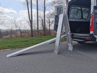 Vorschau: Die AOK Auffahrrampen sind sehr gut geeignet um Lasten sicher in Transporter zu verladen. Vorschau: Die AOK Auffahrrampen sind sehr gut geeignet um Lasten sicher in Transporter zu verladen.