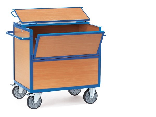 Der Holzkistenwagen mit Deckel kann auf Wunsch mit 2 Vorhängeschlösser abgeschlossen werden.