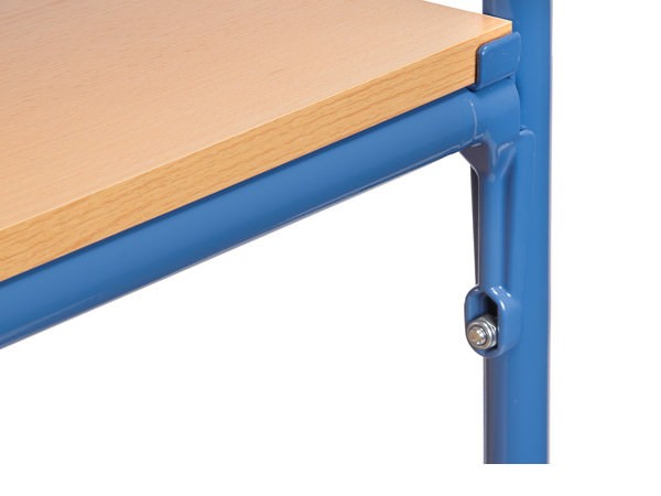 Versteifungsstreben ermöglichen eine stärkere Tragkraft pro Einlegeboden.