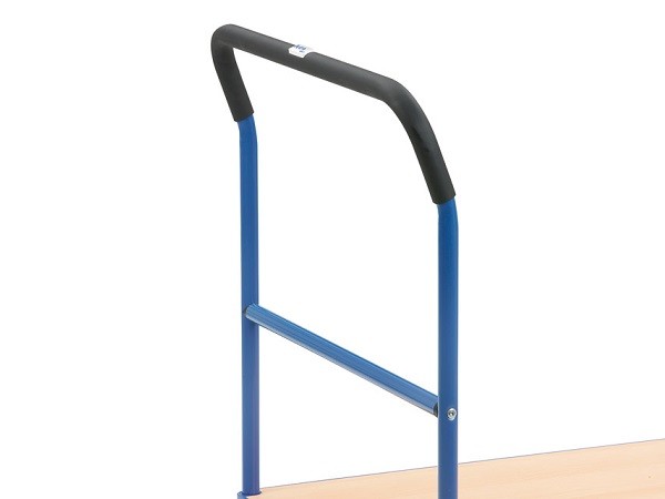 Der Softgrip-Griff passt zu Fetra Transportwagen.
